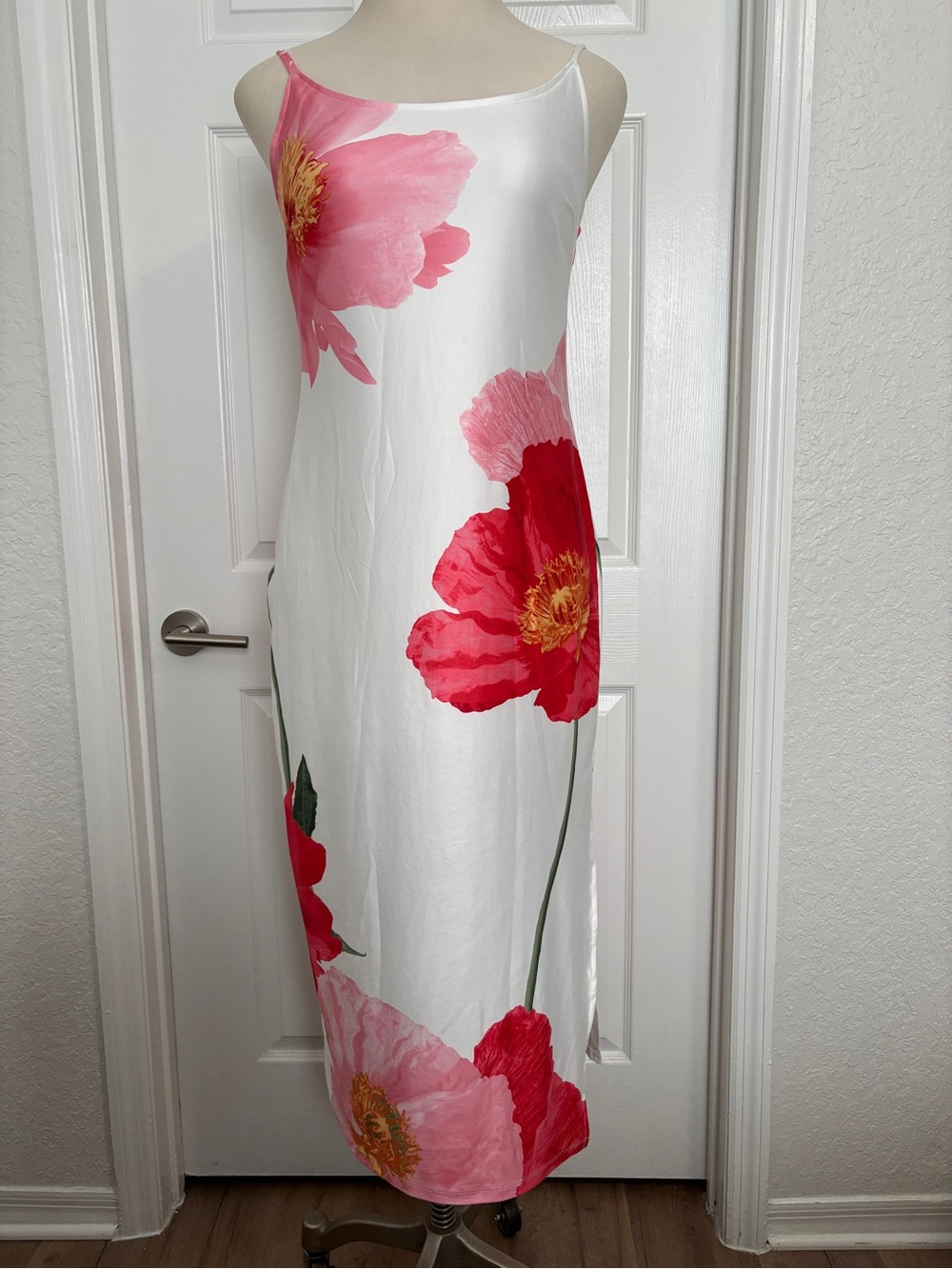 NWOT Heart & Heels Poppy Floral Slip Maxi Dress White Pink Red 1X